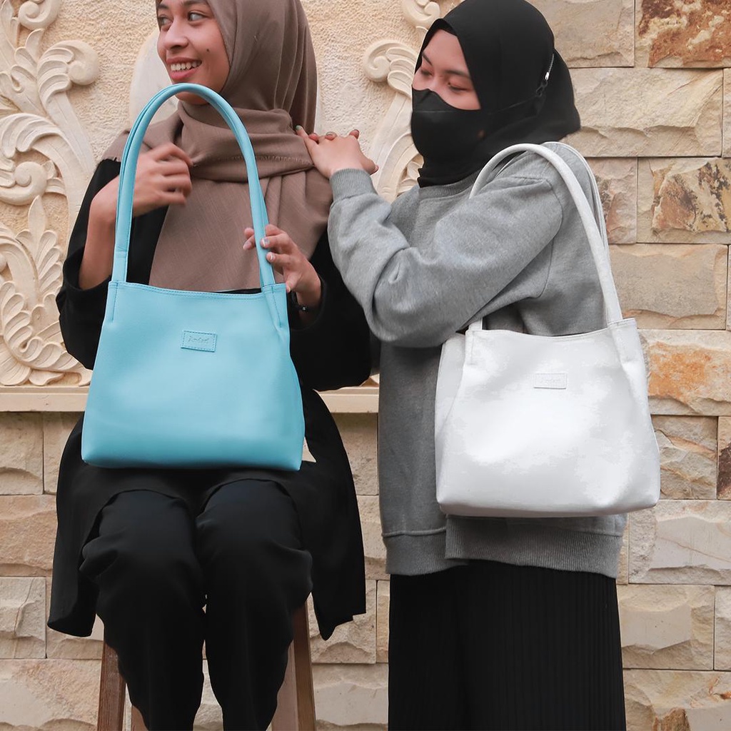 Tote Bag / Tas Bahu Wanita Terbaru Lucu Kekinian Muat Banyak Cocok Untuk Kuliah, Kerja POPPY Bag ORIGINAL by ANDARI