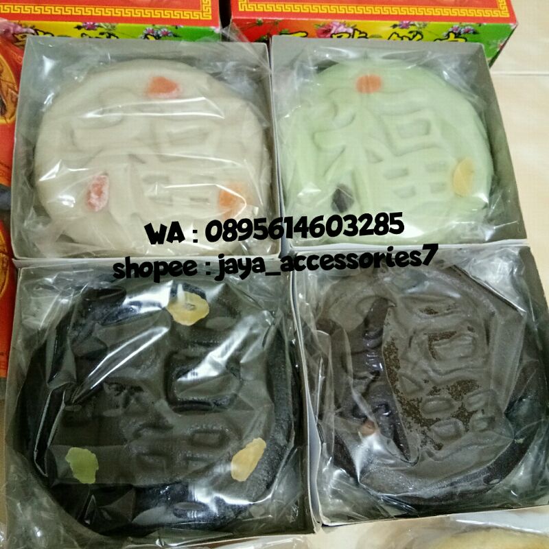 Kue bulan Amahko/nyonko isi tausa uk kecil khas pontianak