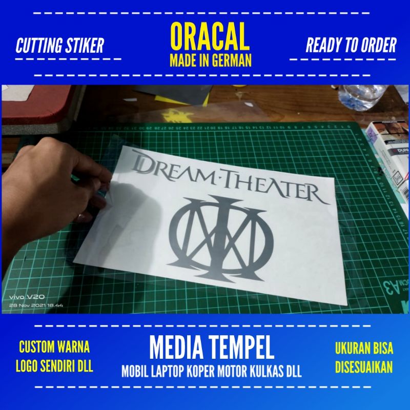 STIKER DREAM THEATER CUTTING CUSTOM ORACAL LAPTOP DLL