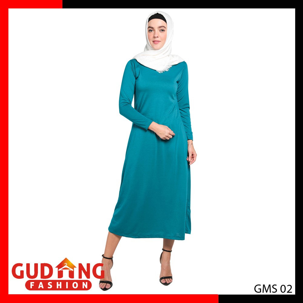 Gamis Polos untuk Busana Muslim Wanita (COMB)