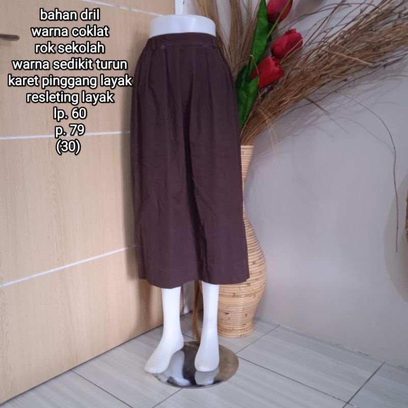 PRELOVED ROK  MURAH//BAWAHAN PREMIUM, PAKAIAN BEKAS PL LAYAK PAKAI-30