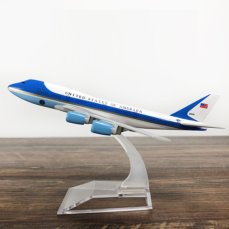 Miniatur Diecast Pesawat Terbang Malaysia Airlines A320 Airbus A380 Boeing B737 B777 B787 16CM Skala 1 / 400