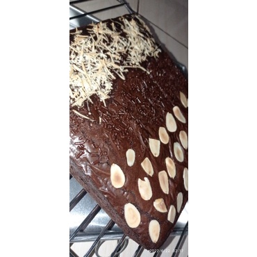 

Brownies Shiny enak by hamefood