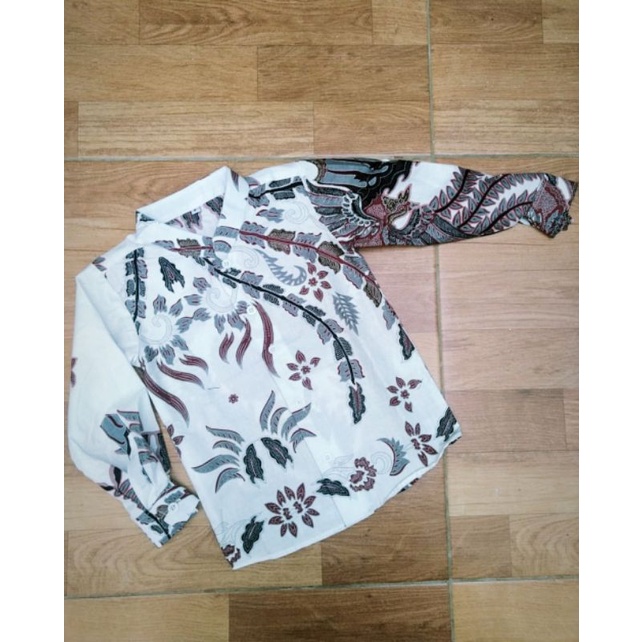 Batik Anak Lengan Panjang Putih Merah Maroon