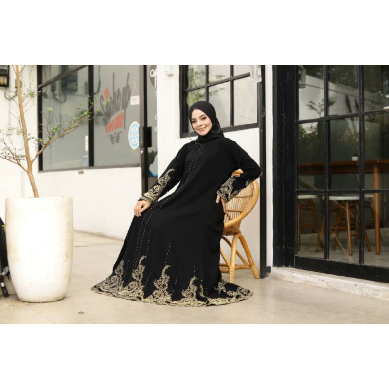 GALLERY EXCLUSIVE ABAYA HITAM GAMIS DUBAI 03