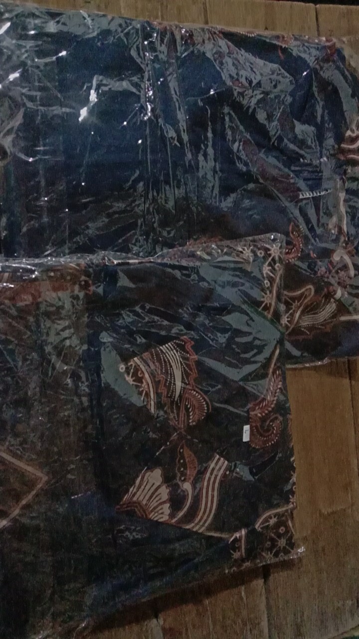 Maura Couple - Sania Ruffle Batik Couple Ori Ndoro Jowi Garansi Termurah Shopee - Batik Modern Solo