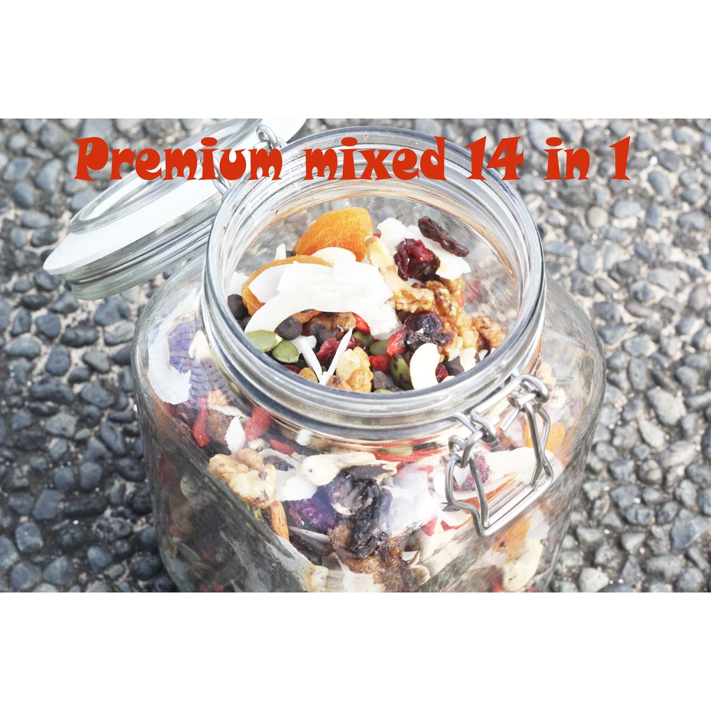 

Mix Nuts & Fruits Premium Mixed 500gram