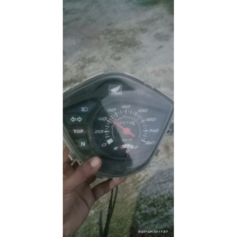 speedometer kilometer motor Honda Absolute Revo bekas asli