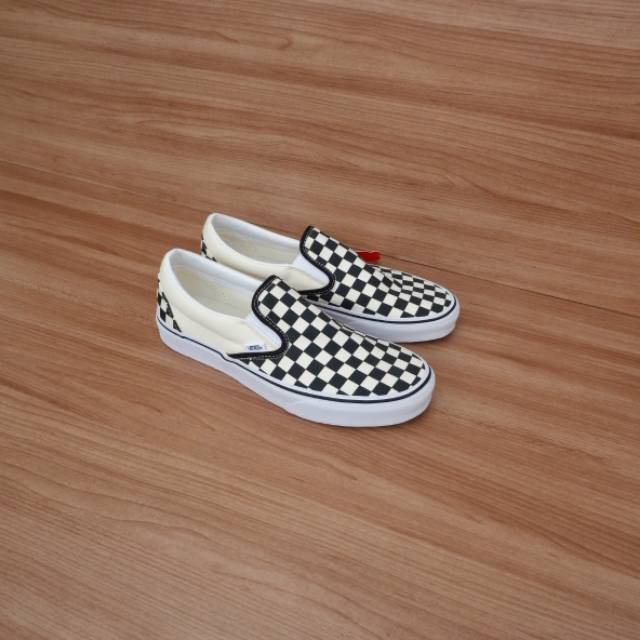 Vans Slip On Classic Checkerboard Black/White Original Resmi