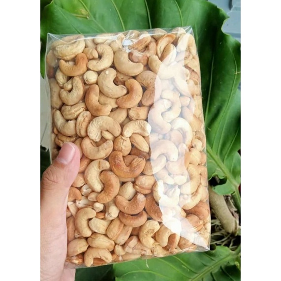 

Kacang mete oven kemasan 1 kg