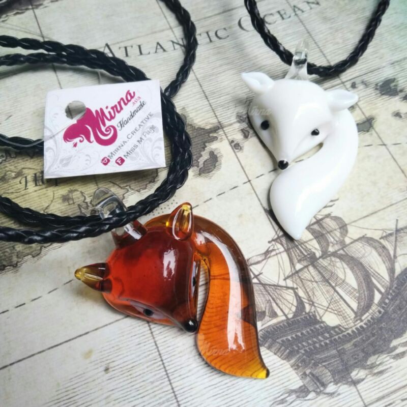 Kalung Liontin Kaca Fox / Rubah 5 cm