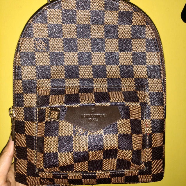 Preloved Tas Ransel LV mini