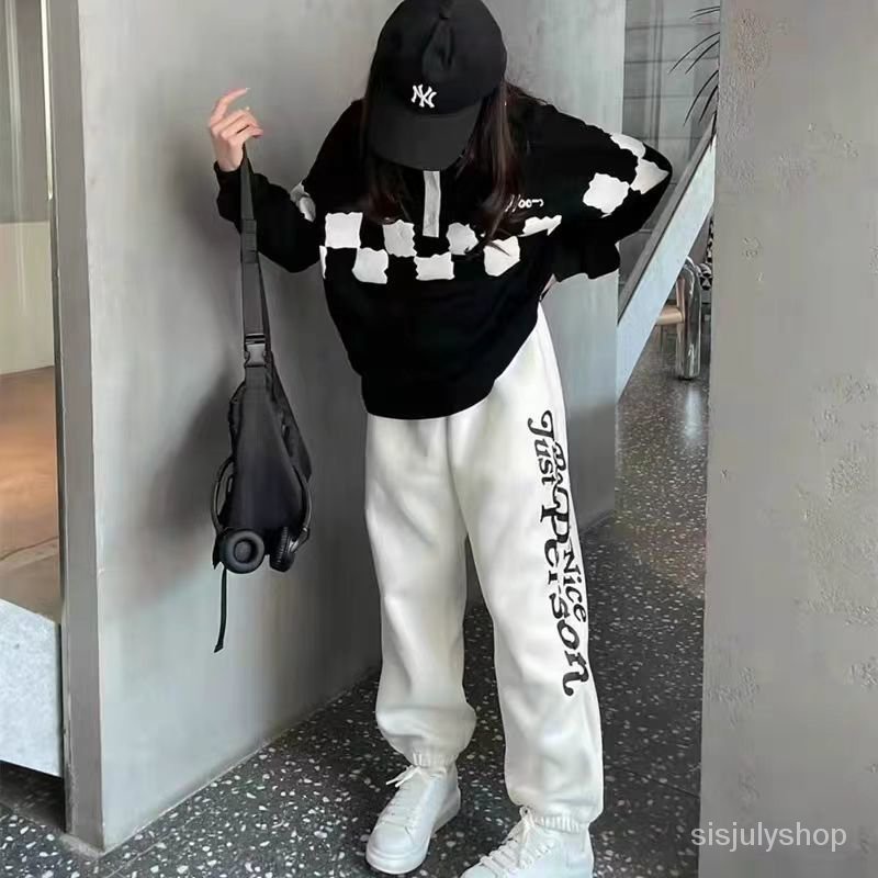 Musim Gugur dan Musim Dingin Lengan Panjang T-shirt 2022 Versi Korea Pasangan Hip-Hop Hitam dan Puti