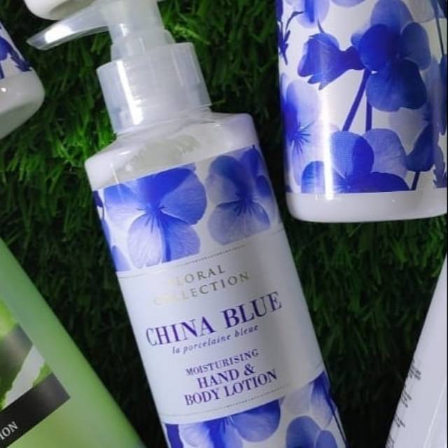 China Blue body lotion dari Marks and Spencer.