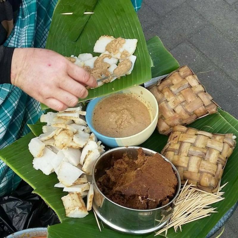 

Sambal Cabuk Rambak 250gram Oleh-oleh Khas Solo