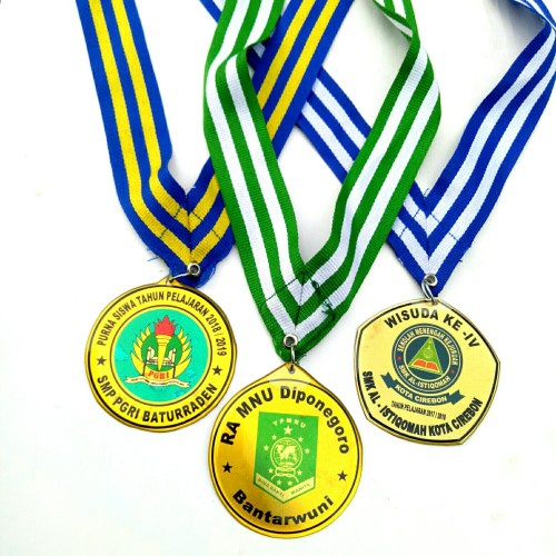 SAMIR WISUDA MEDALI