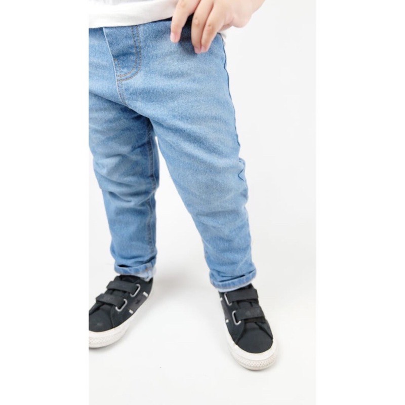 CELANA JEANS ANAK / CELANA PANJANG ANAK / Basic jeans skinny