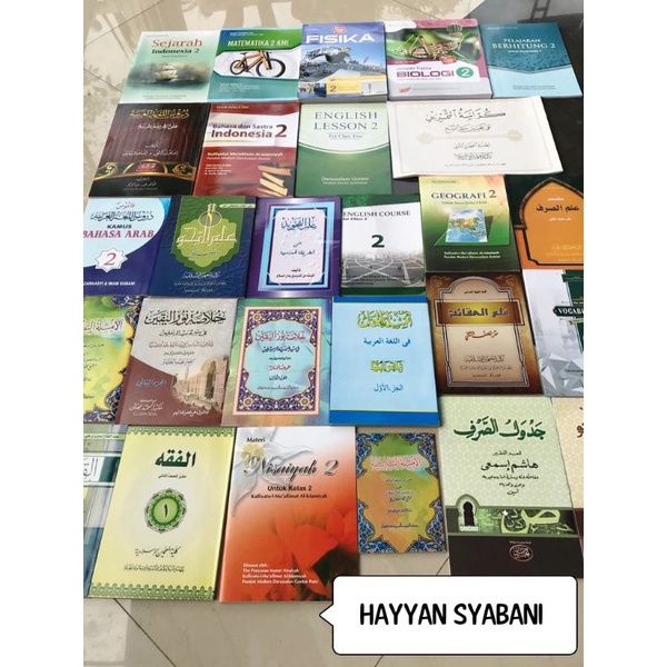 Buku Paket Kelas 2 KMI Gontor