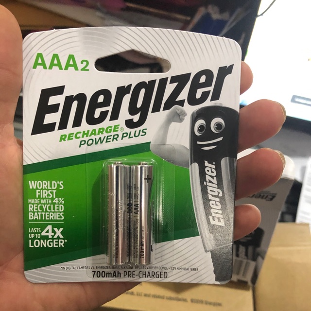 

Batu baterai Energizer aaa 700 mah rechargeable isi 2 recharger original ( ada keterangan yang kw nya di foto)