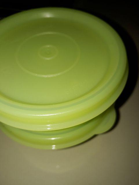 Small Round Containerr (1)
