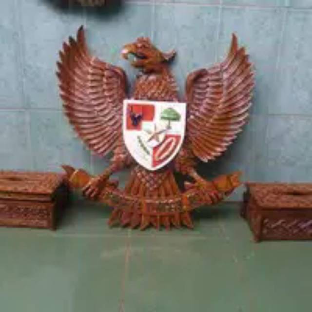 lambang garuda jati,mebel jepara,furniture