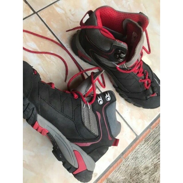 NEGO | SEPATU REI SILVERBACK | LIKE NEW