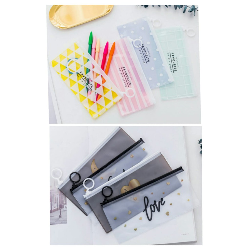 

MasterBag - Tempat Pensil / Pensil Case Favorite Love / Tempat Kosmetik