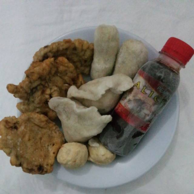 

Pempek Alicia Paket Mantap (Isi 10 Pcs - Adaan, kapal selam, lenjer, kulit) + Bumbu Cuko.