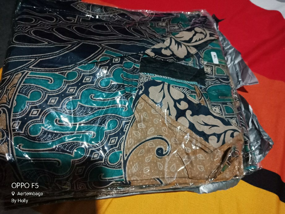 Atasan Batik Dolby Dolbi Dobby Doby Tenun Sutra Tulis Halus Katun Atbm Baron ,sarombit Atasan