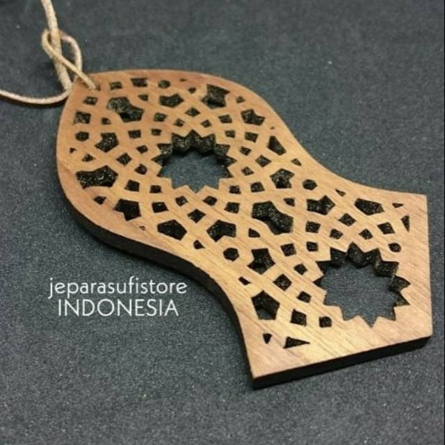 Hiasan Gantungan Kunci Terompah Nabi Alhambra Geometri