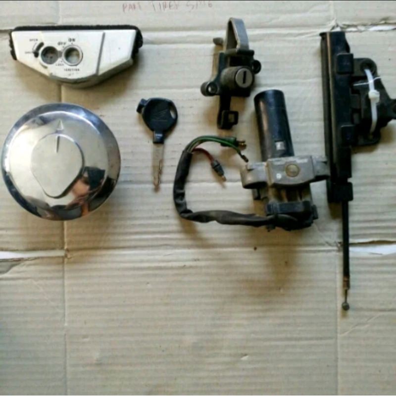 kunci kontak set full Tiger revo original copotan