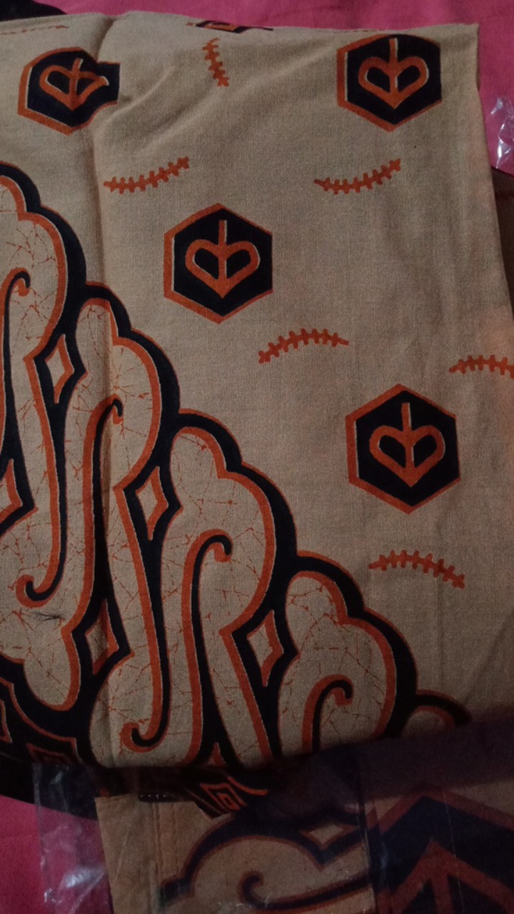 Batik Solo Parang Vespa Kuning Kemeja Pria Katun Cabut Sragenan Full Furing