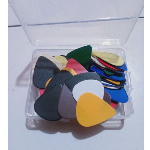 1box pick isi 100 pick gitar pik