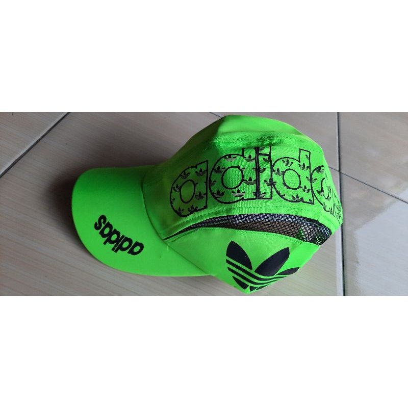 TOPI SPORT PARASUT AMPERA 13 WARNA UNISEX