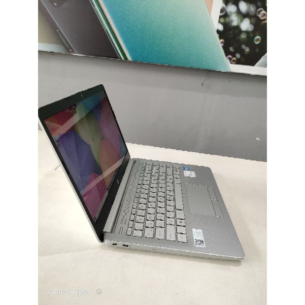 HP 14s CF2516TU Intel Celeron Ram 4 GB/SSD 256GB