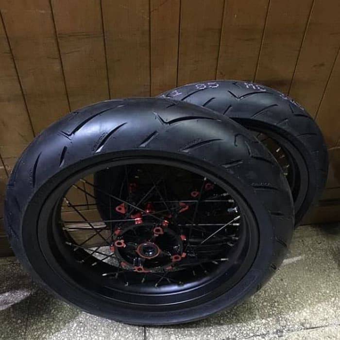 CORSA R93 Soft Compound 120/150/60 Ring 17 SUPERMOTO
