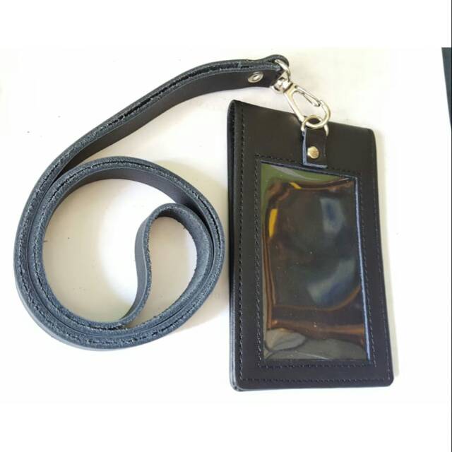 

NAME TAG /ID CARD HOLDER kulit asli