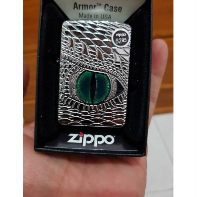 Zippo Original USA 28807 Armor Dragon Eye Chrome
