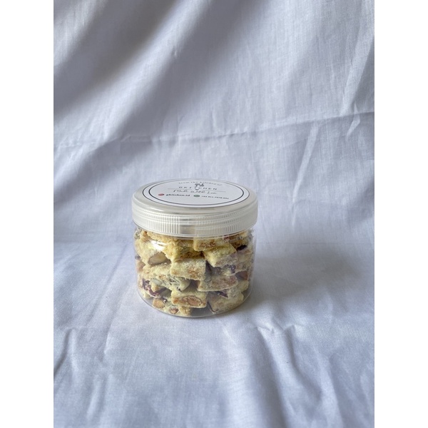 

snowflakes crisp original