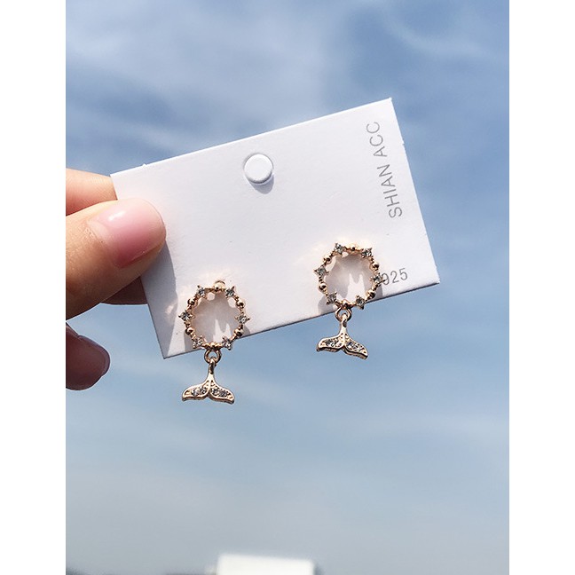 LRC Anting Tusuk Fashion Mermaid Diamond Ring Earrings D68244