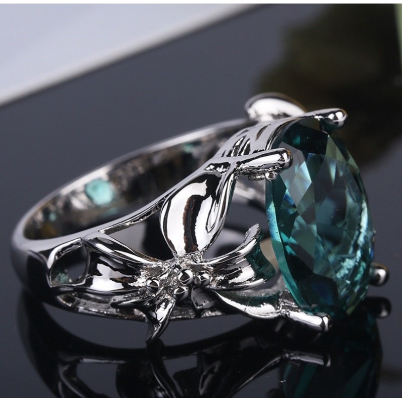 Cincin Tunangan / Kawin Model Bunga Krisan Aquamarine Warna Silver untuk Wanita