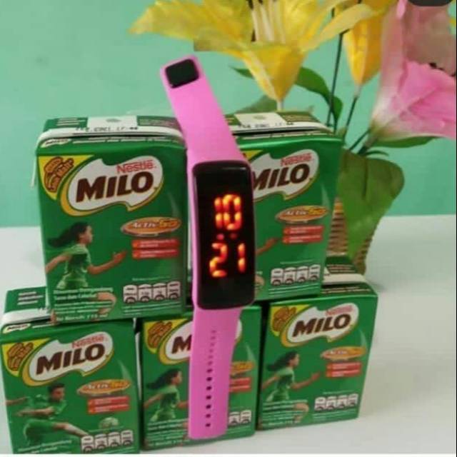 

Paket Milo 5 Gratis Jam Tangan LED