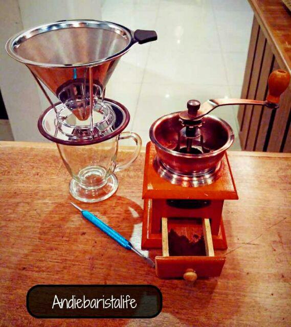 Alat Penggiling Kopi Manual Grinder Kopi Cyprus 0062 Coffee Grinder
