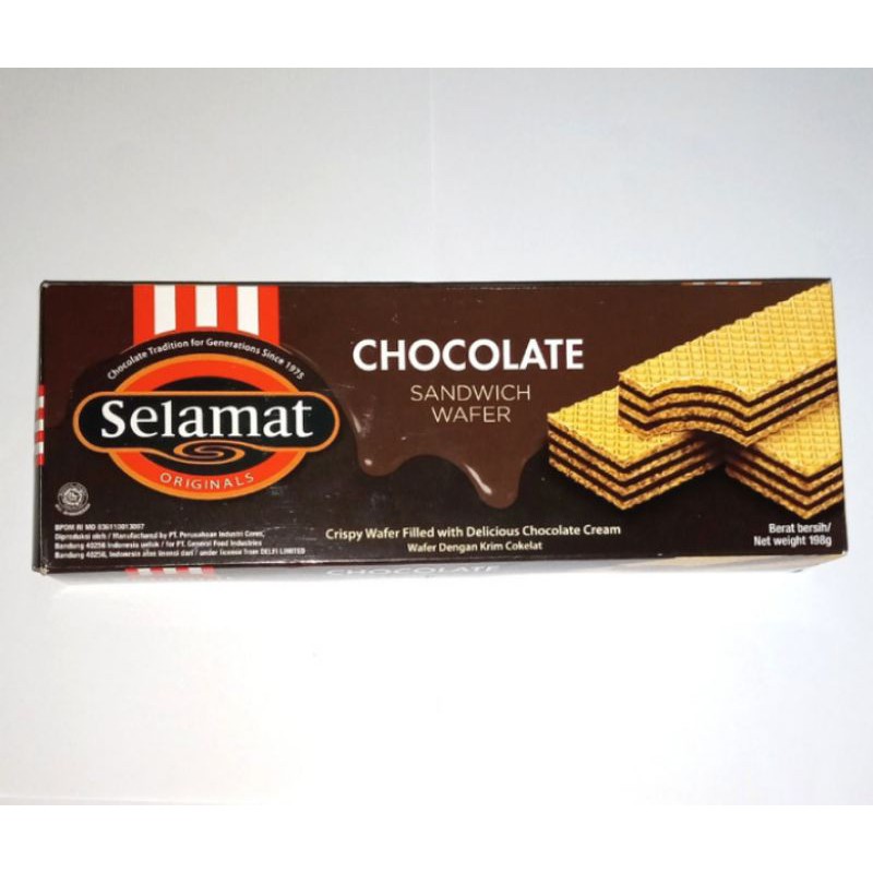 

Wafer Selamat Sandwich Coklat 198 Gr