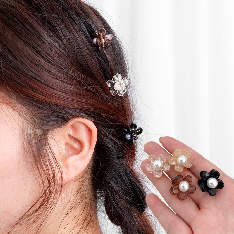 Jepit Rambut Bentuk Bunga Aksen Mutiara Imitasi Bahan Plastik Untuk Wanita