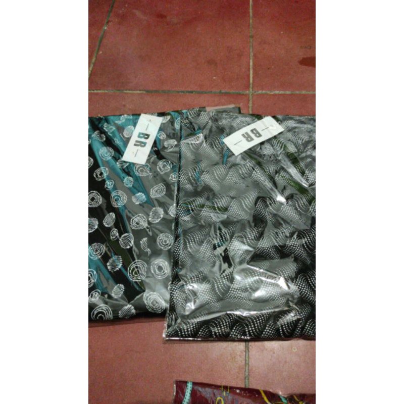 Daster rayon motif kotak bunga adem
