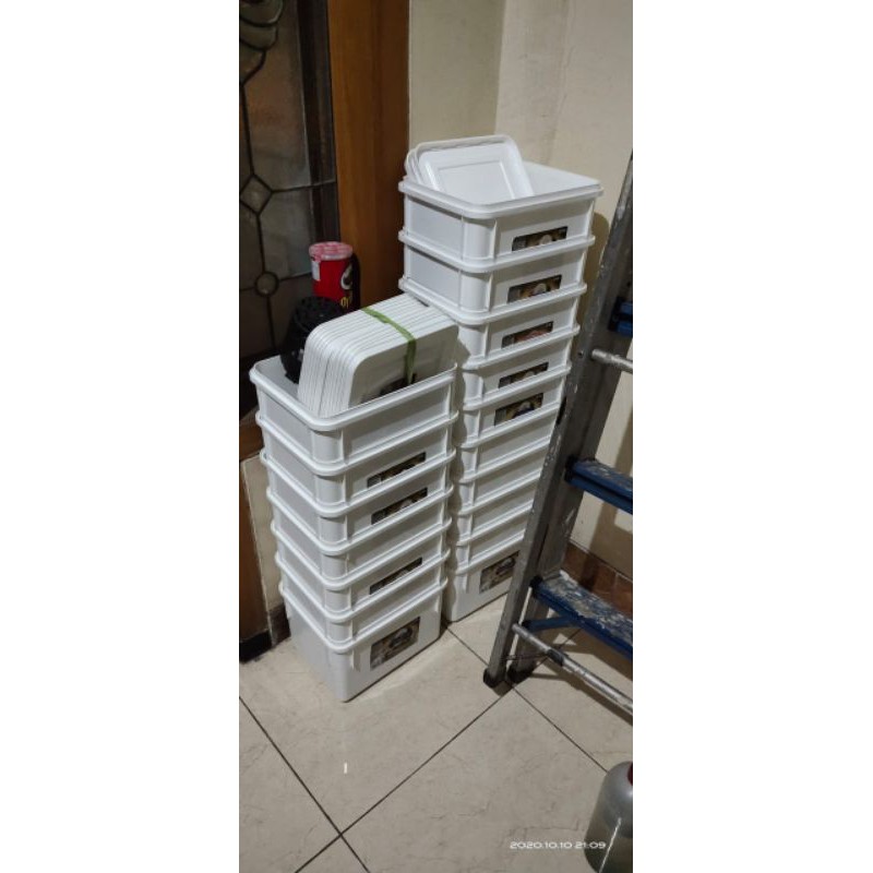 

CUSTOM ORDER Box Eskrim TANPA (LUBANG+NP)