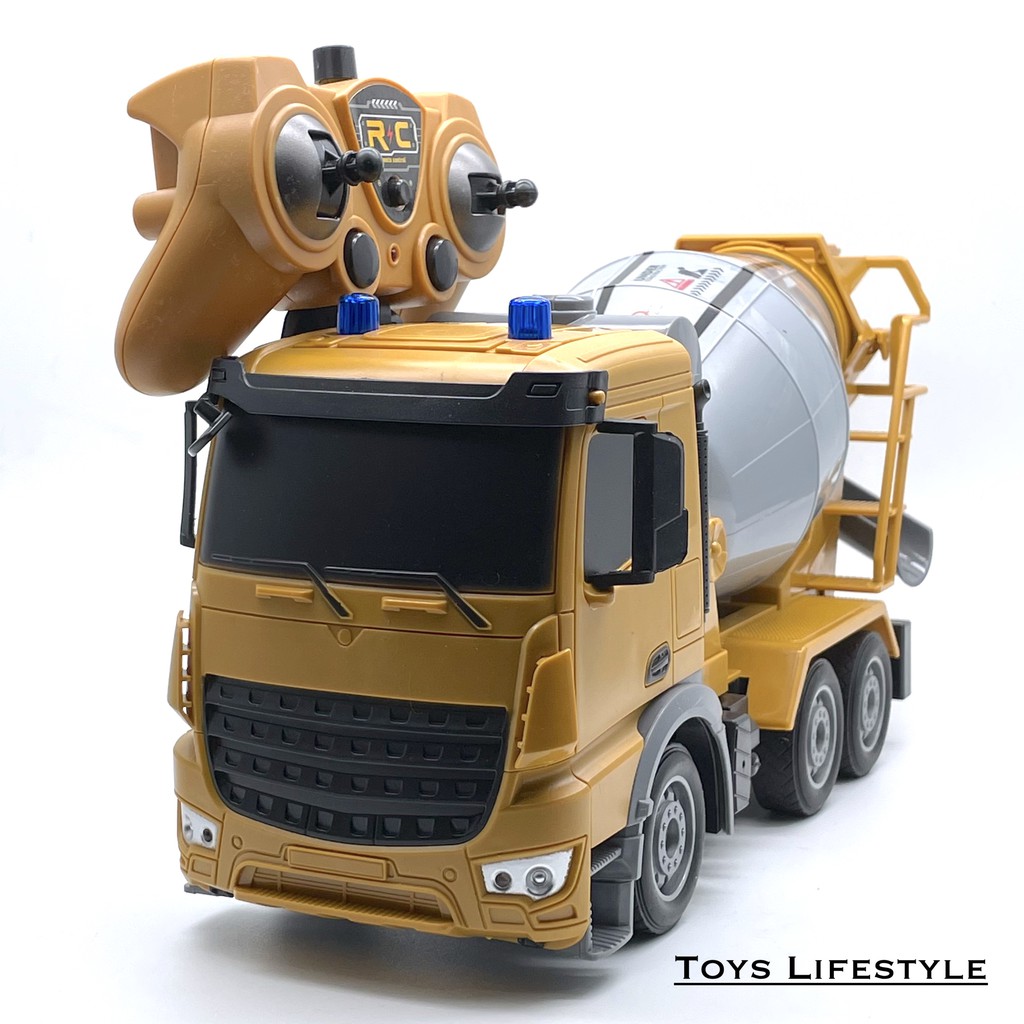 Mainan Anak Mobil Truk Remote Control Pengangkut Barang / Dump Truck / Truck Semen 1:24