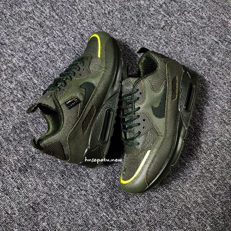 nike air max surplus cargo