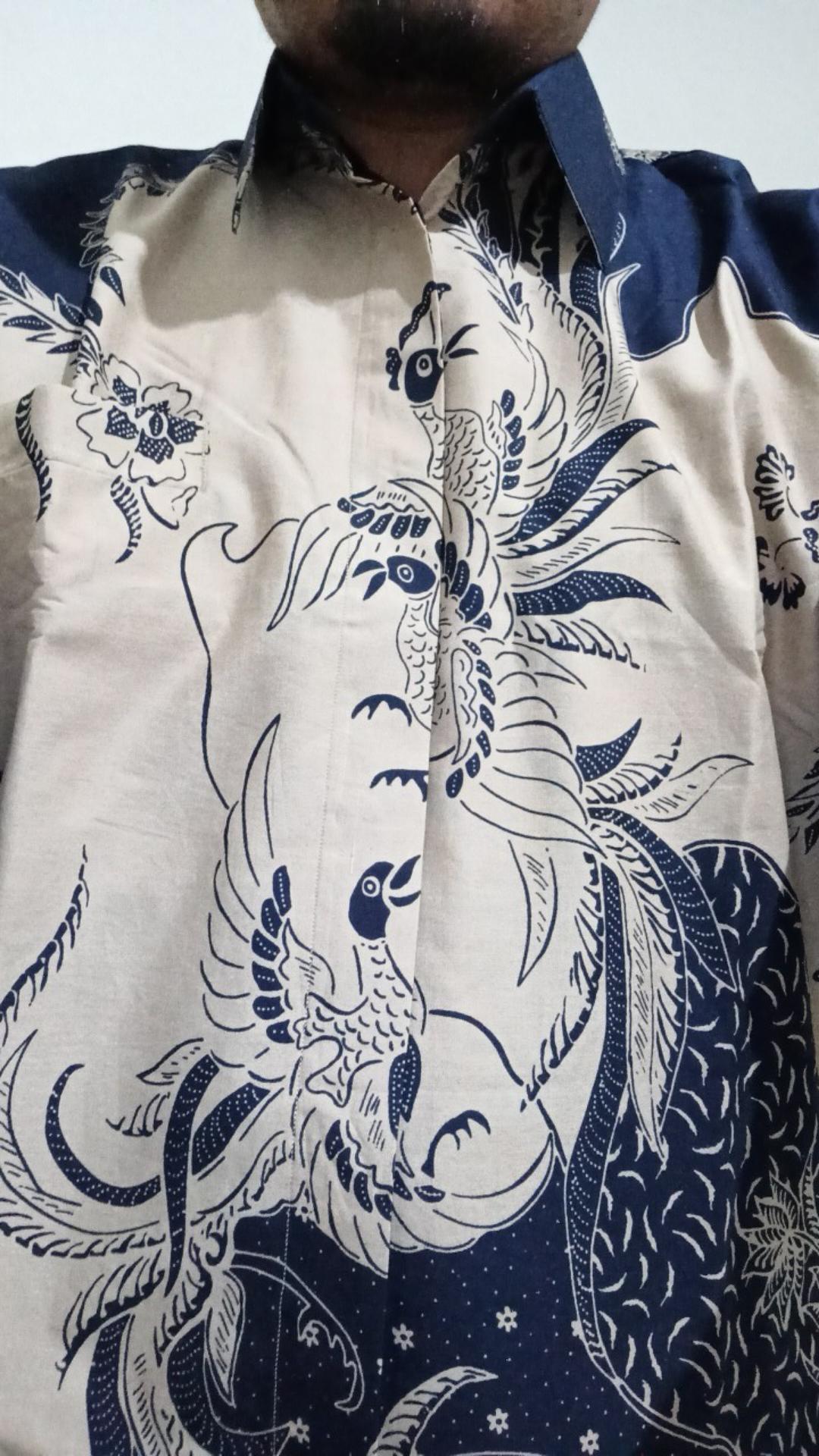 Kemeja Batik Cendrawasih